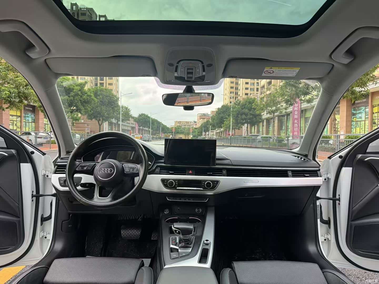 Audi A4L, 2020 4