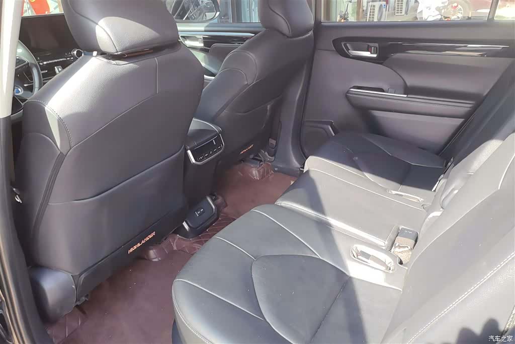 Toyota Highlander, 2021 11