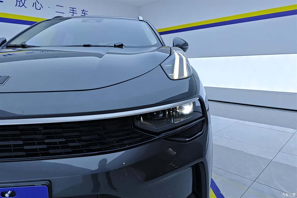 Lynk & Co 01, 2023 все фото
