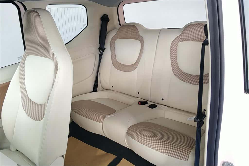 Wuling MINIEV, 2025 11