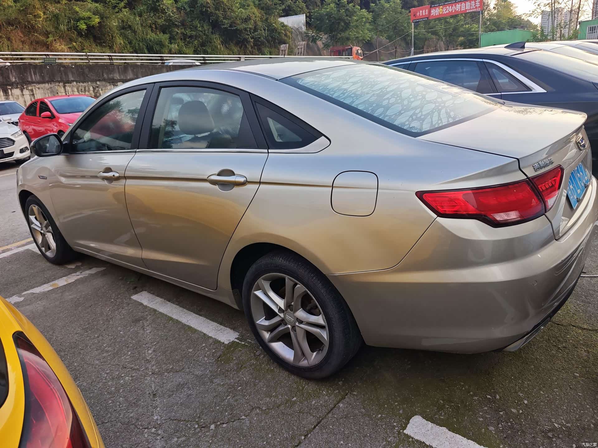 Geely Emgrand, 2017 13