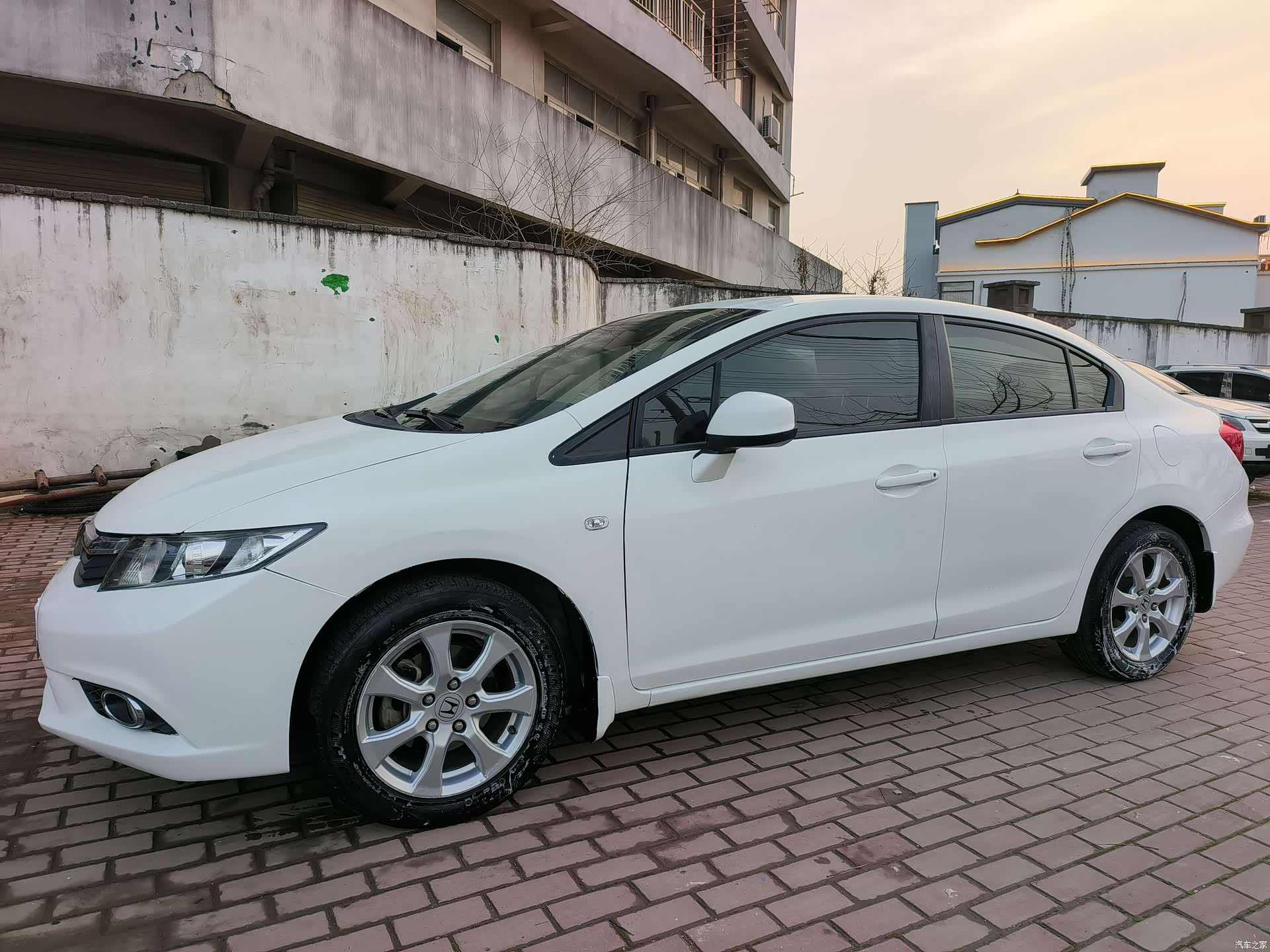 Honda Civic, 2012 11