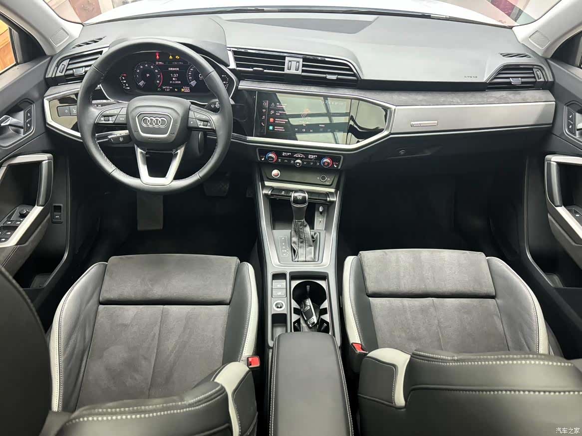 Audi Q3, 2022 12