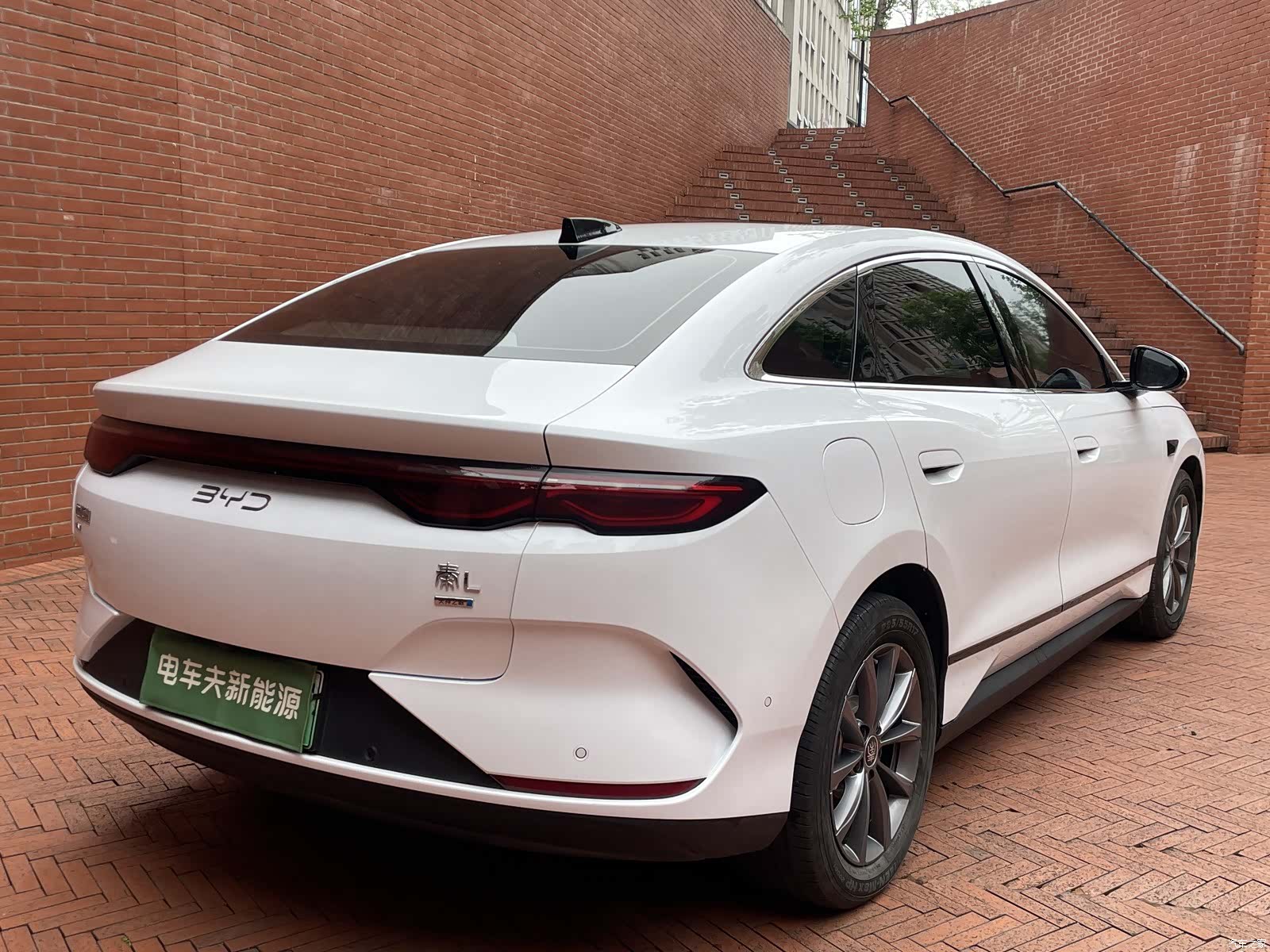 BYD Qin, 2025 все фото