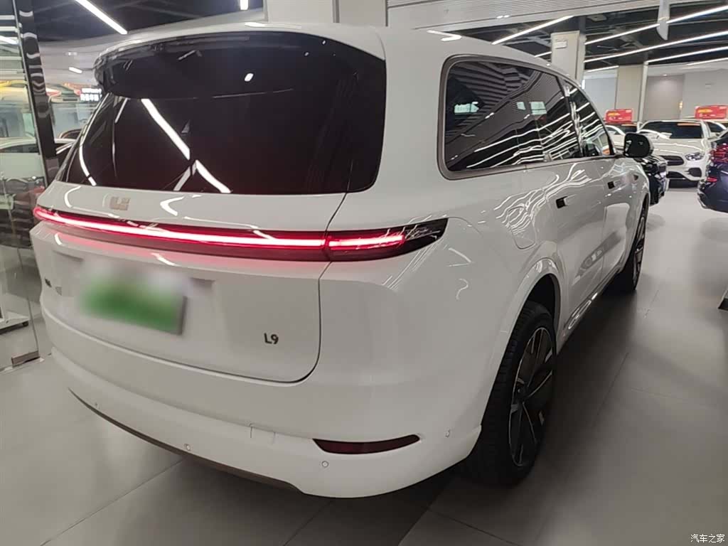 Li Auto L9, 2025 7