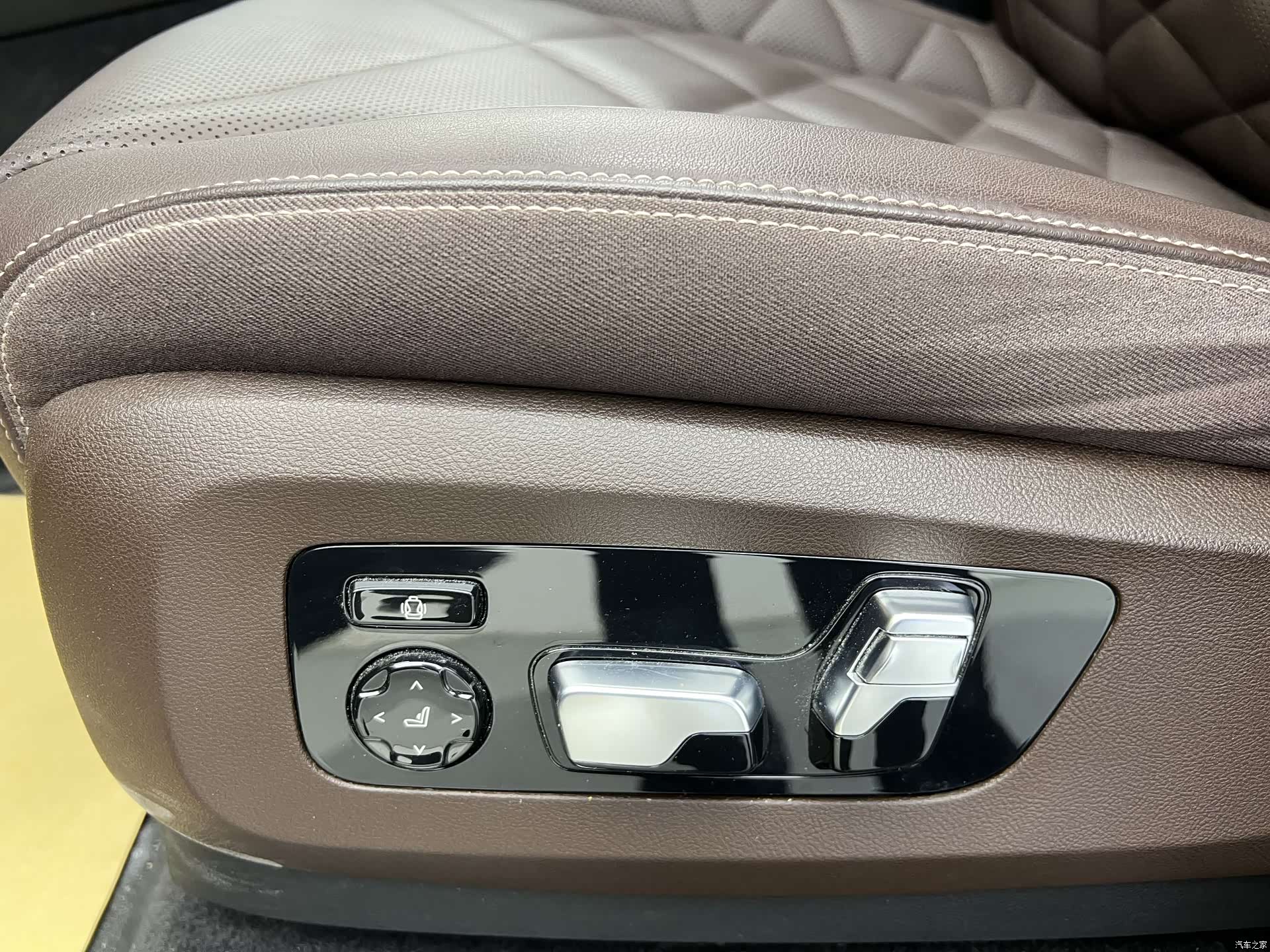 BMW X5, 2023 8