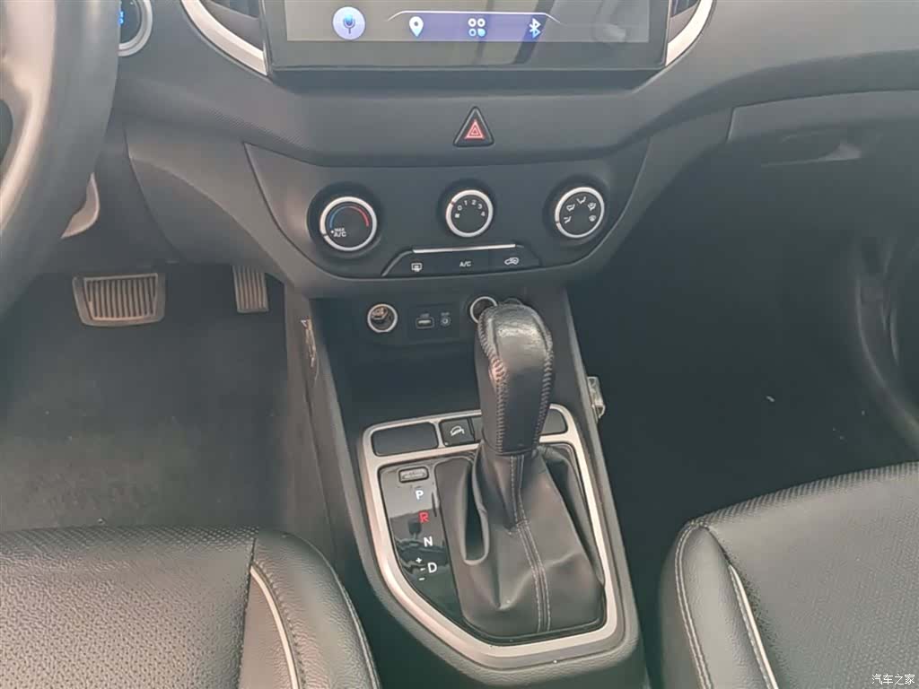 Hyundai ix25, 2016 14