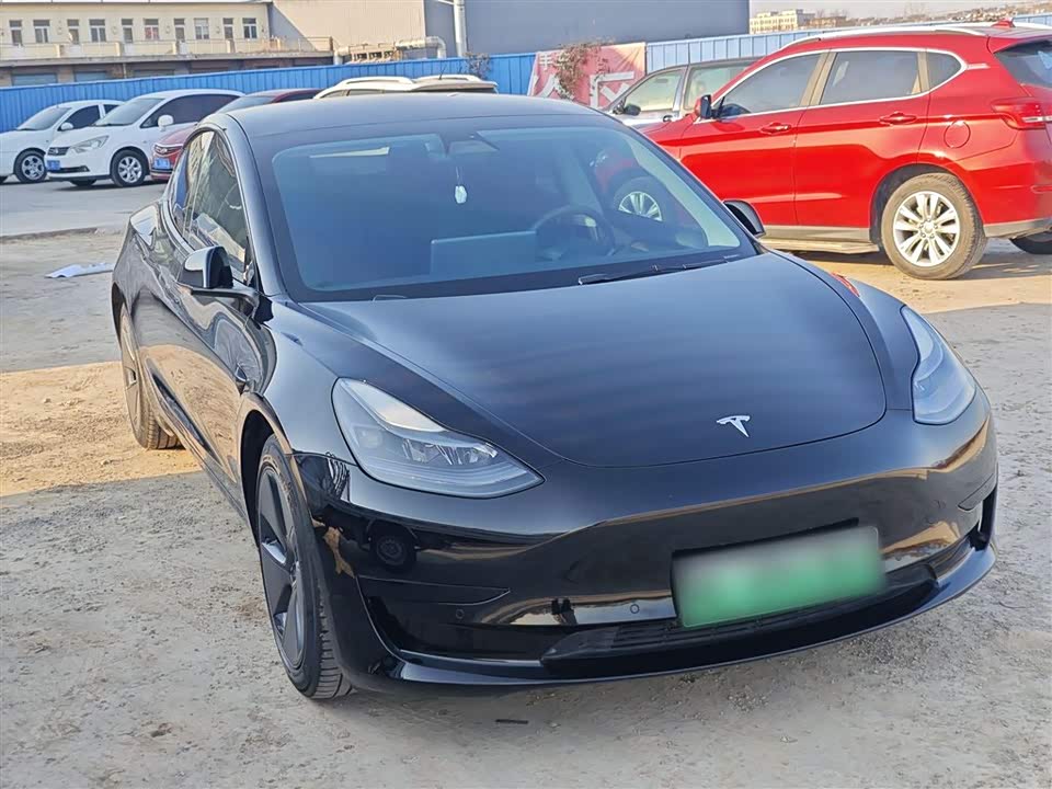 Tesla Model 3 Tesla Model 3