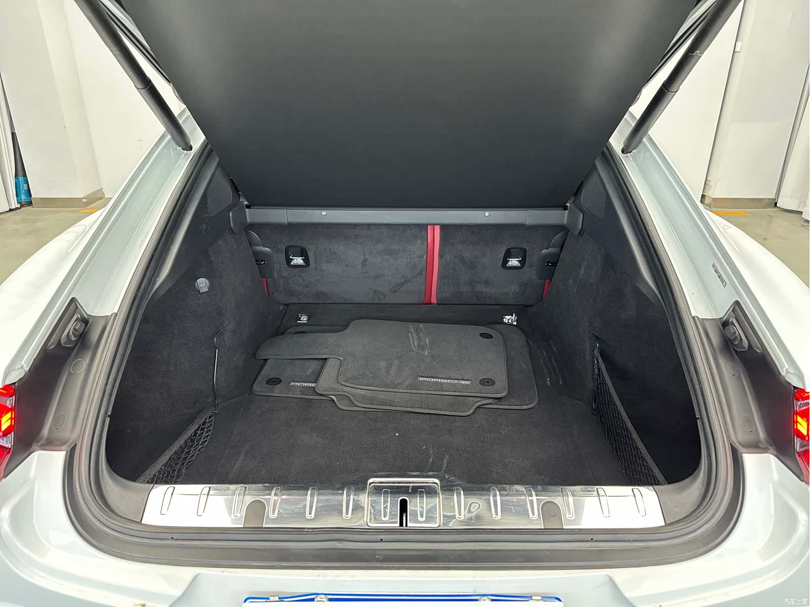 Porsche Panamera, 2018 48