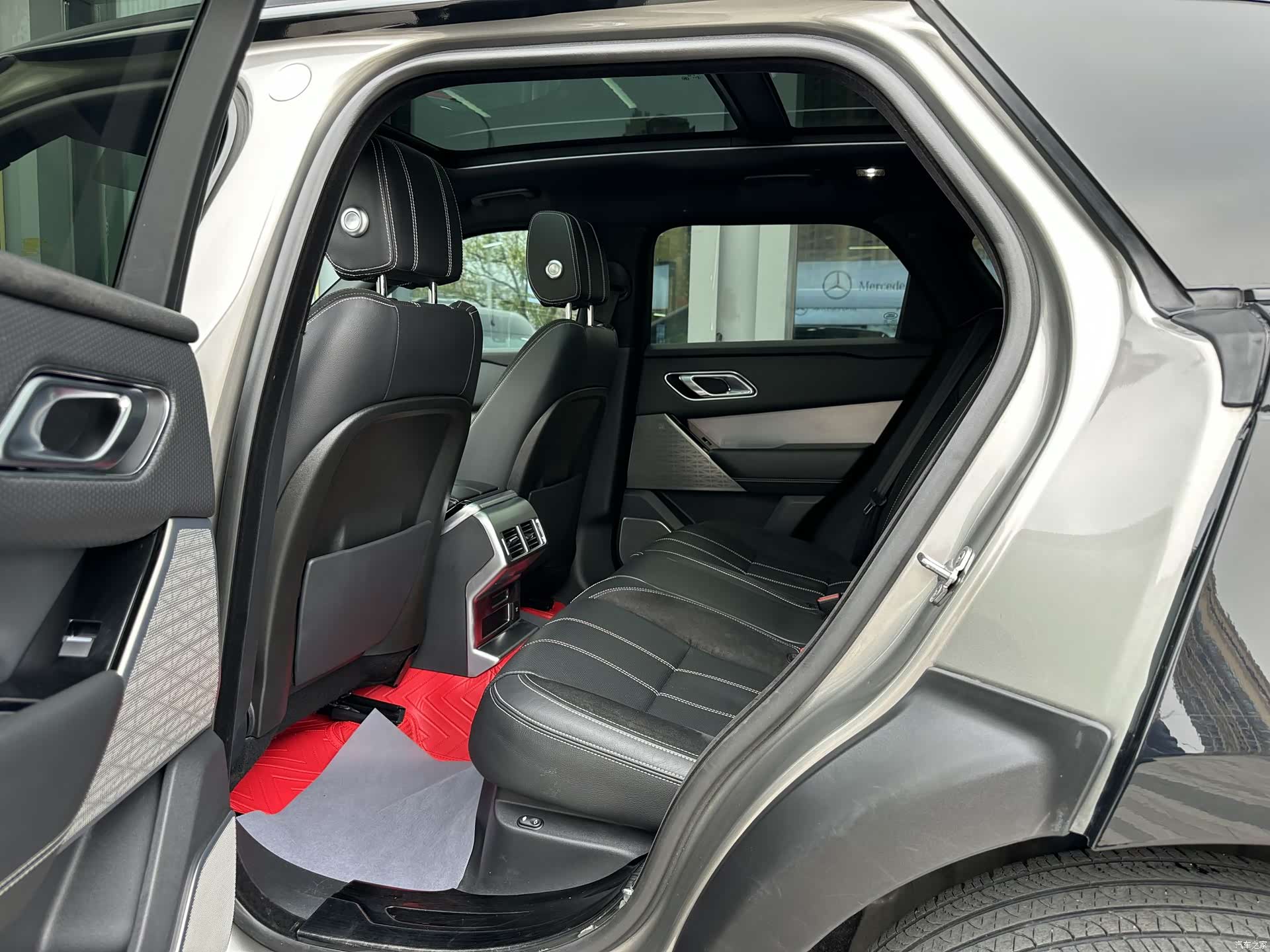 Land Rover Range Rover, 2019 19