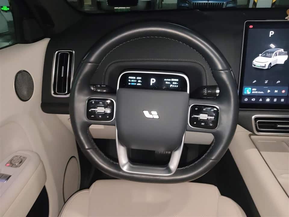 Li Auto Ideal L7