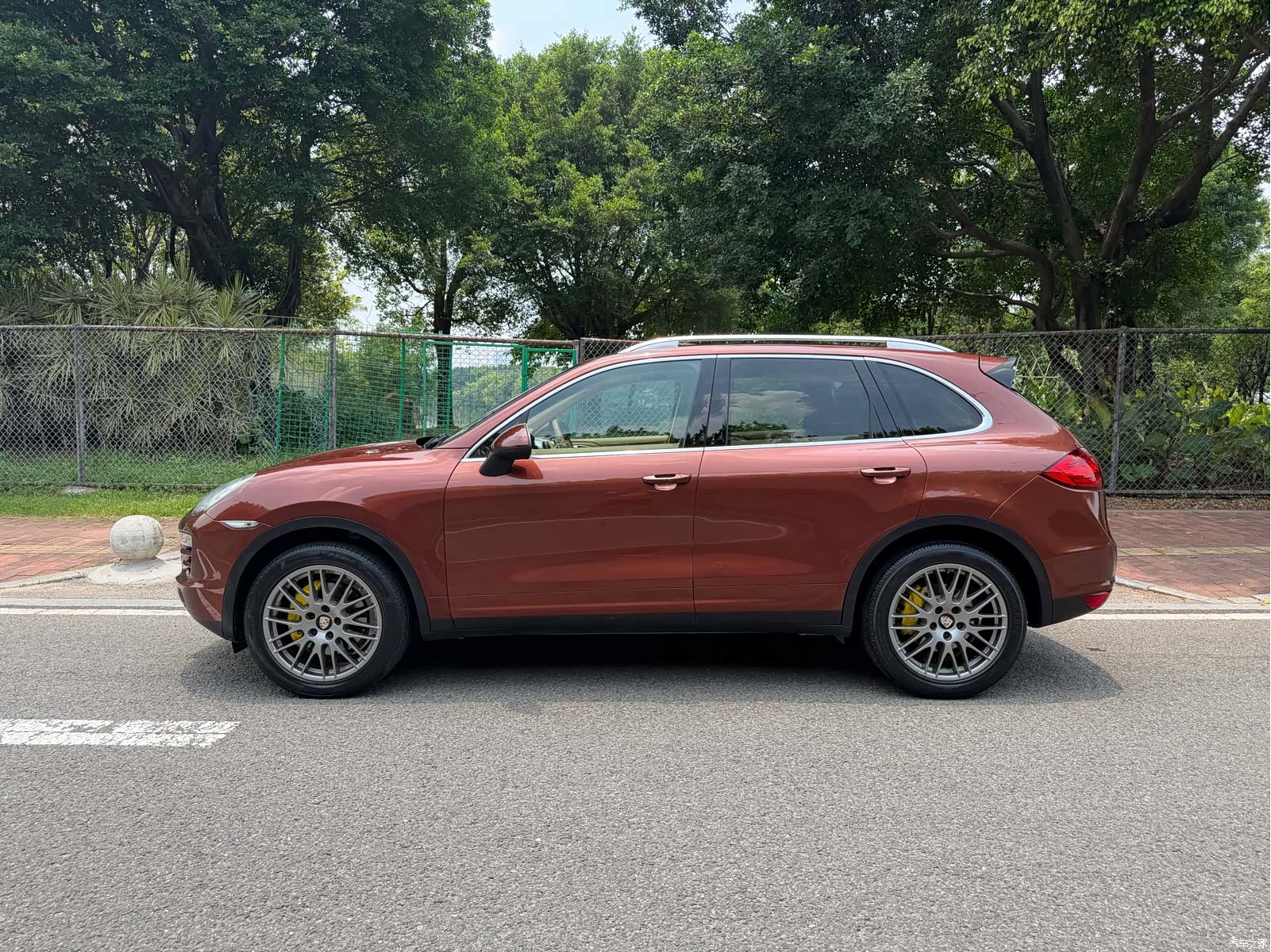 Porsche Cayenne, 2012 7