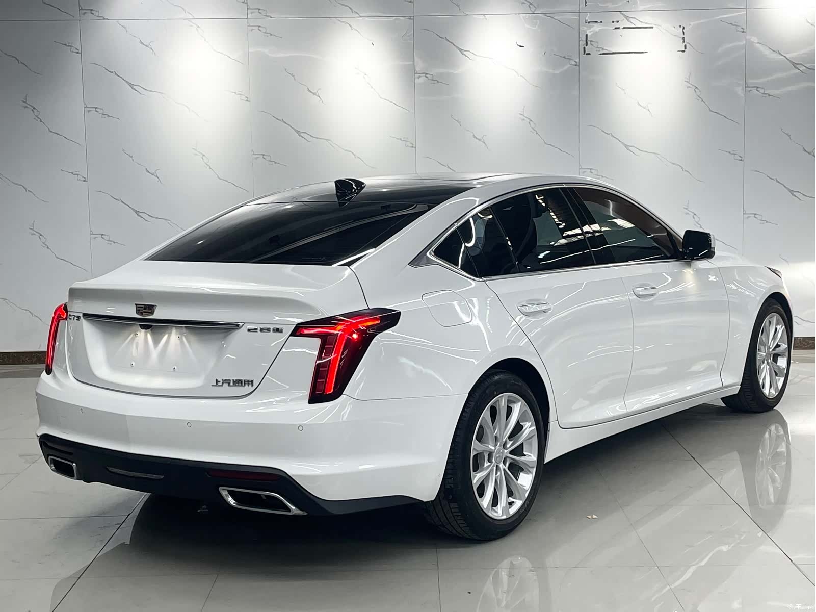 Cadillac CT5, 2021 4