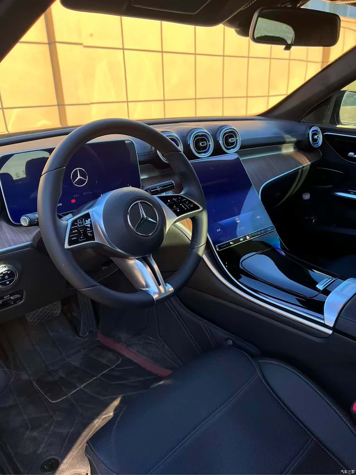 Mercedes-Benz C-Class, 2023 4
