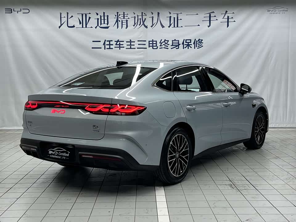 BYD Qin L BYD Qin L