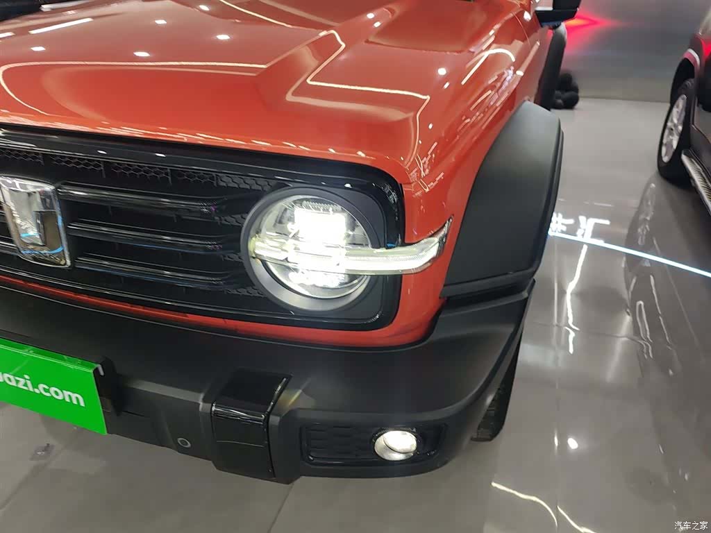 Tank 300, 2022 24