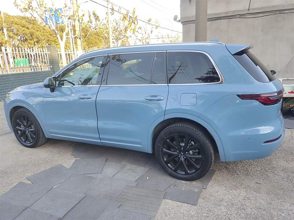 Li Auto Ideal ONE