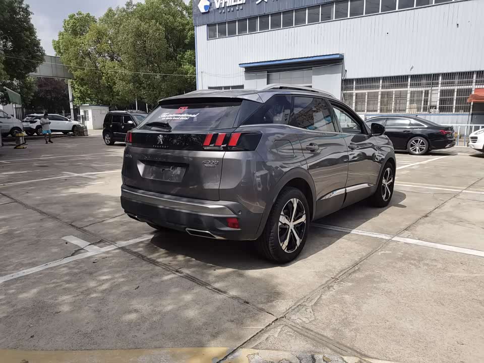 Peugeot 4008