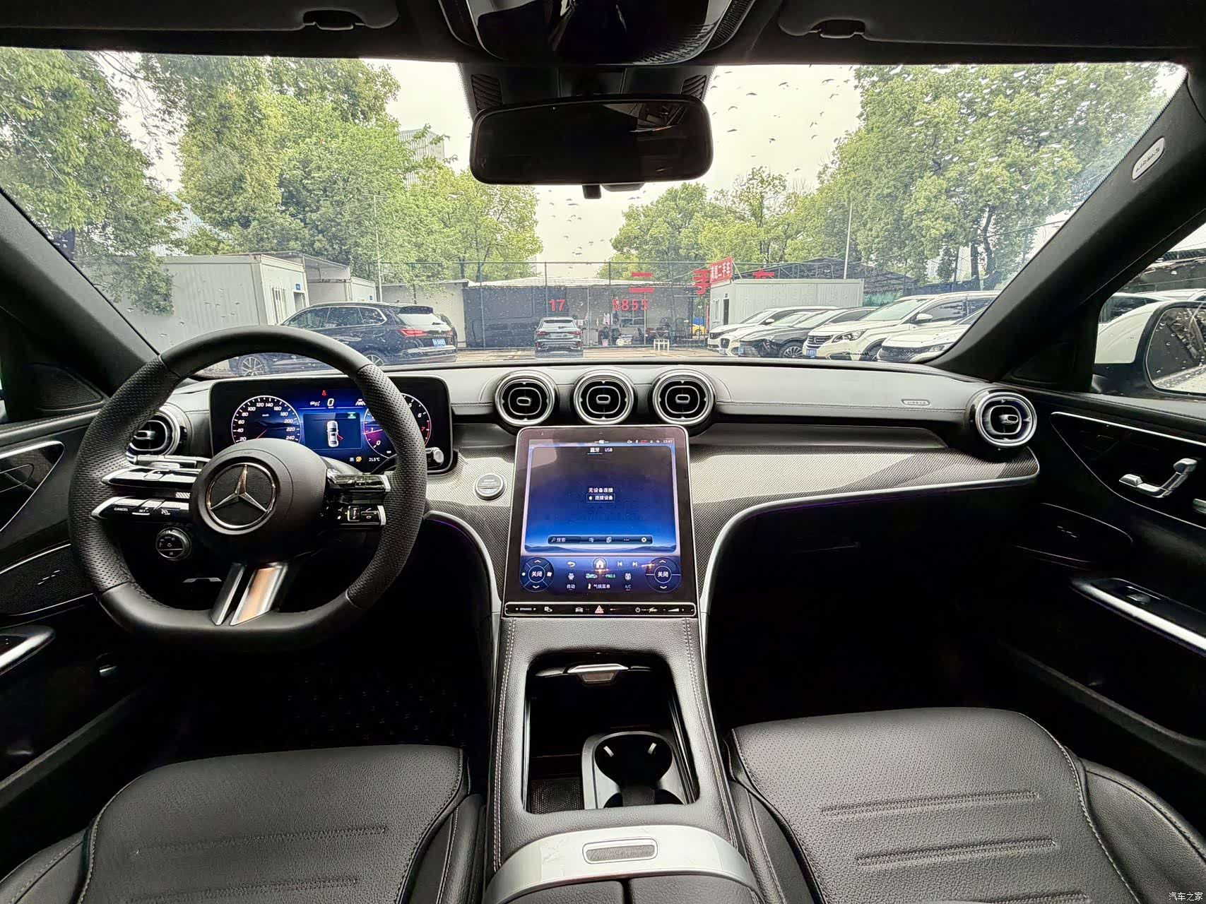 Mercedes-Benz C-Class, 2025 17