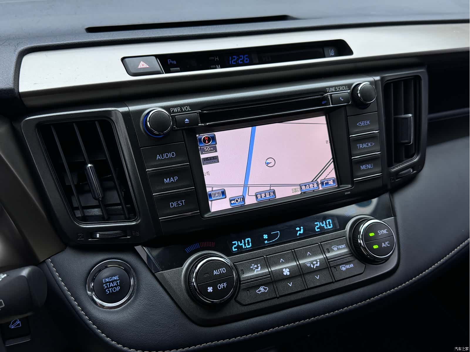 Toyota RAV4, 2015 9