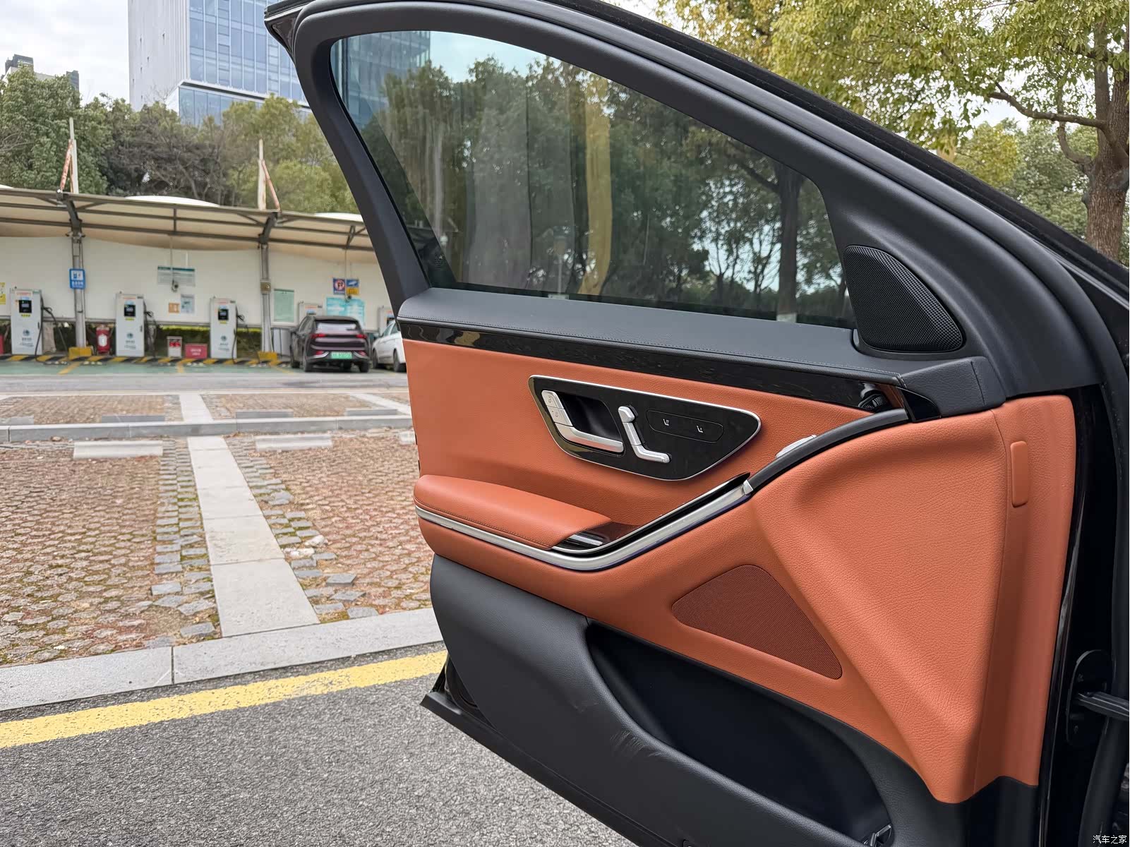 Mercedes-Benz S-Class, 2021 10