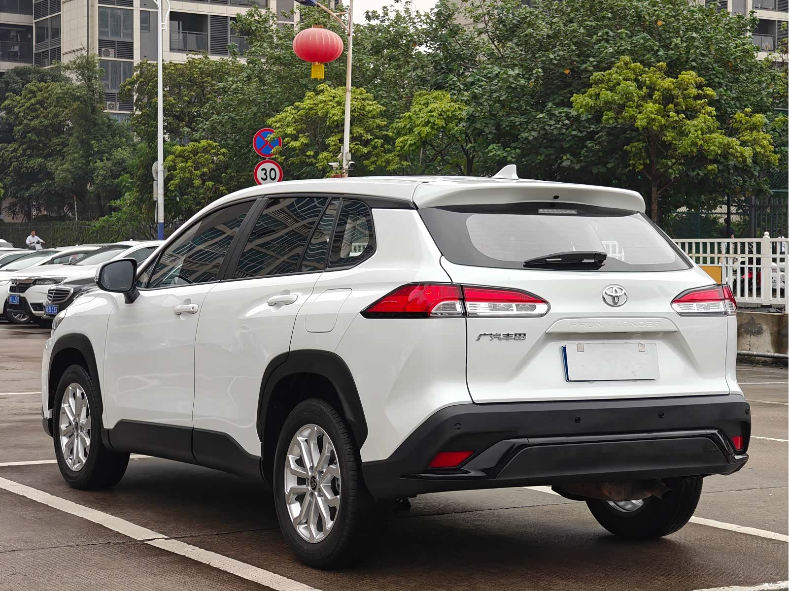 Toyota Frontlander, 2025 11