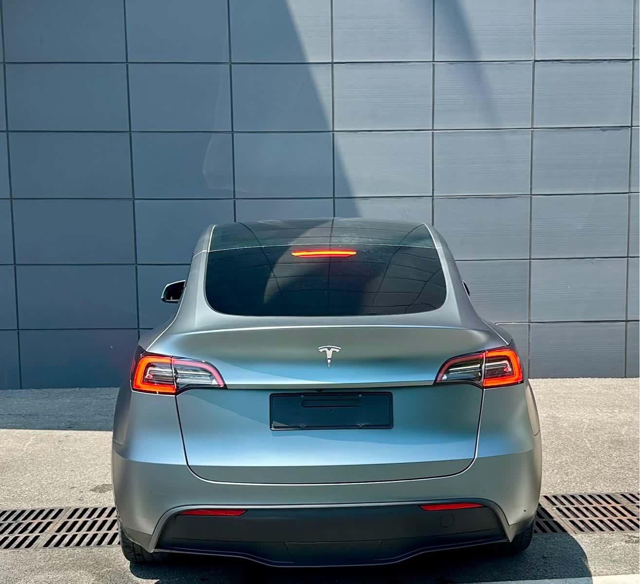 Tesla Model Y, 2021 11