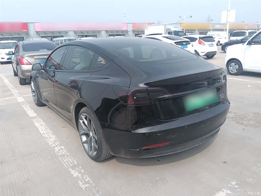 Tesla Model 3, 2021 23