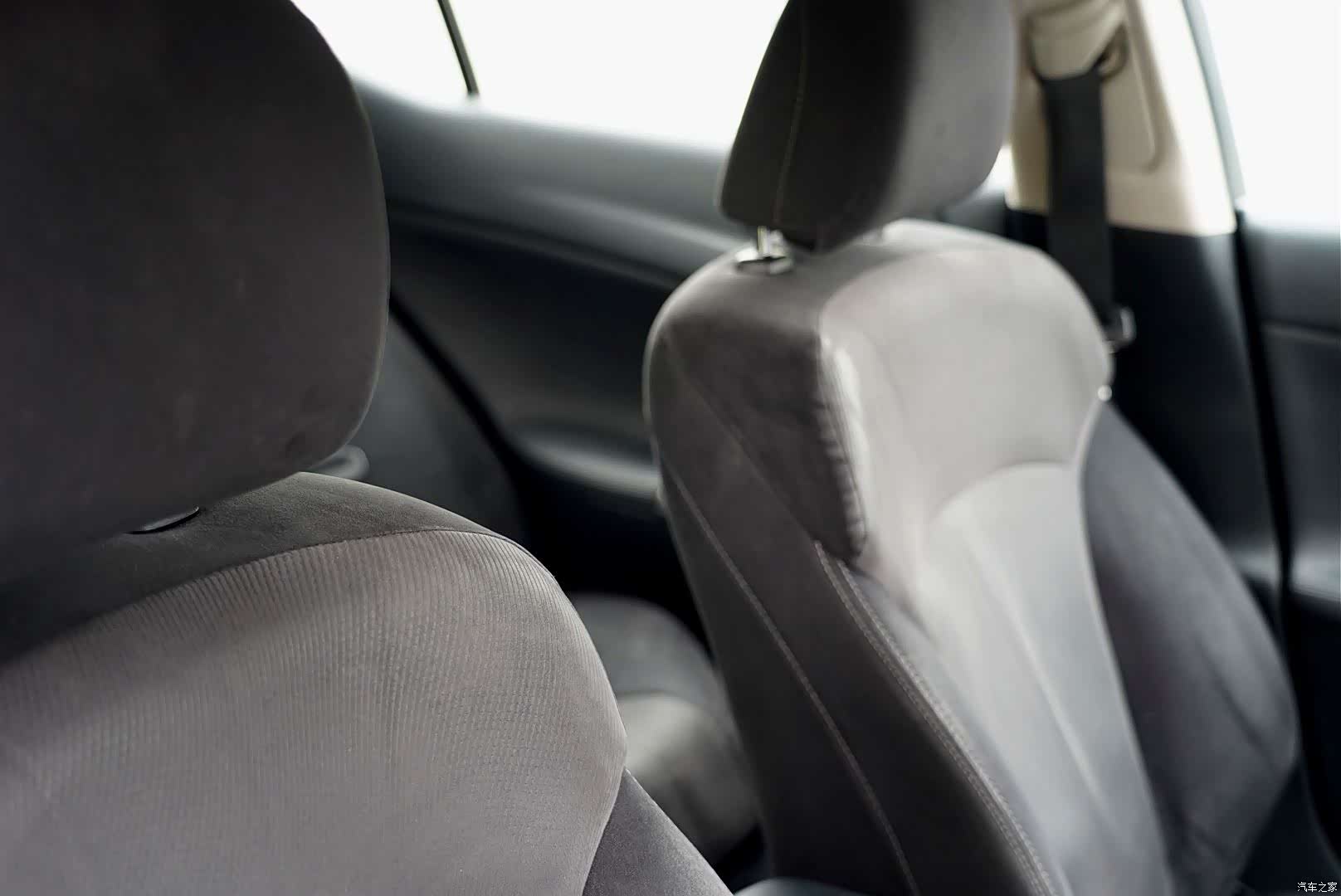 Lexus IS, 2010 21