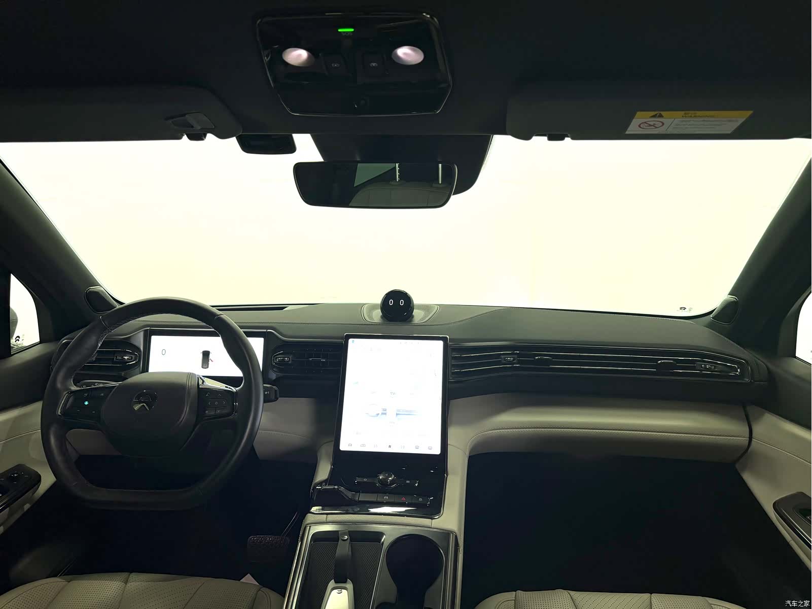 NIO ES8, 2020 13