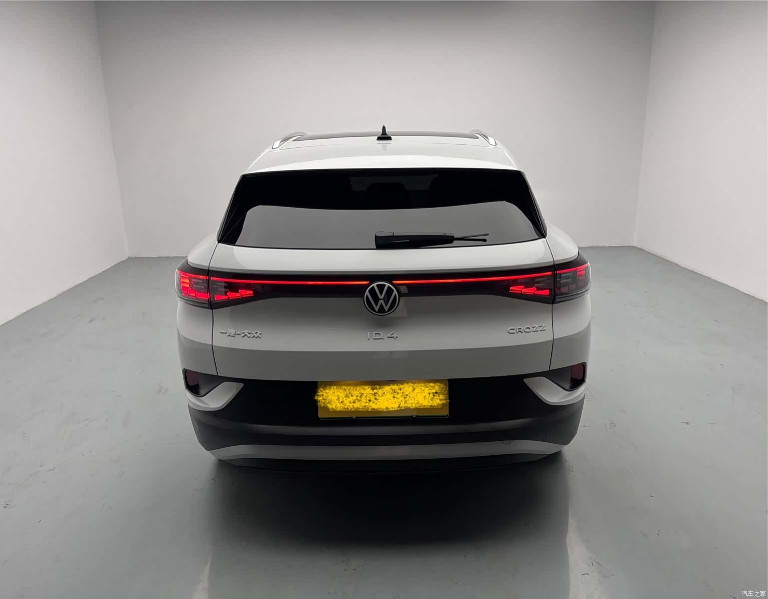 Volkswagen ID.4, 2025 все фото