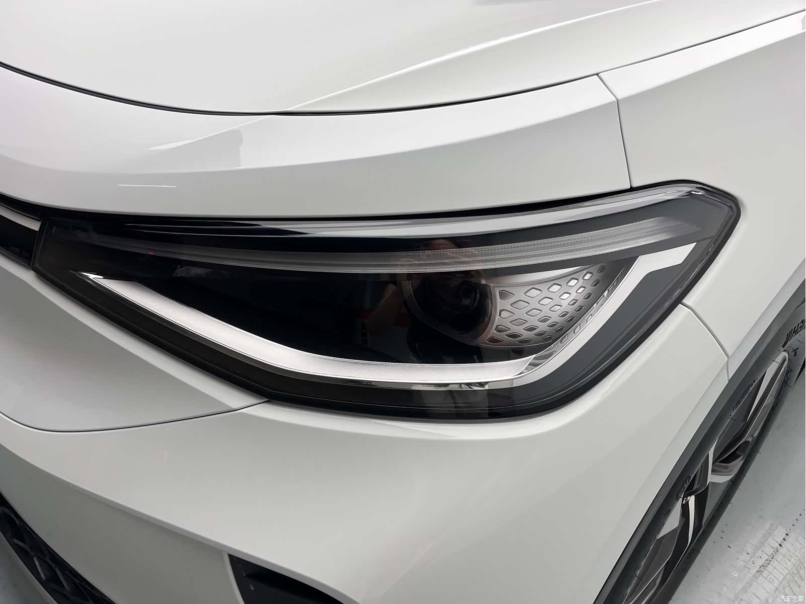 Volkswagen ID.4, 2025 7