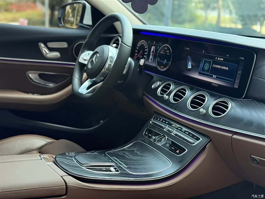 Mercedes-Benz E-Class, 2019 11