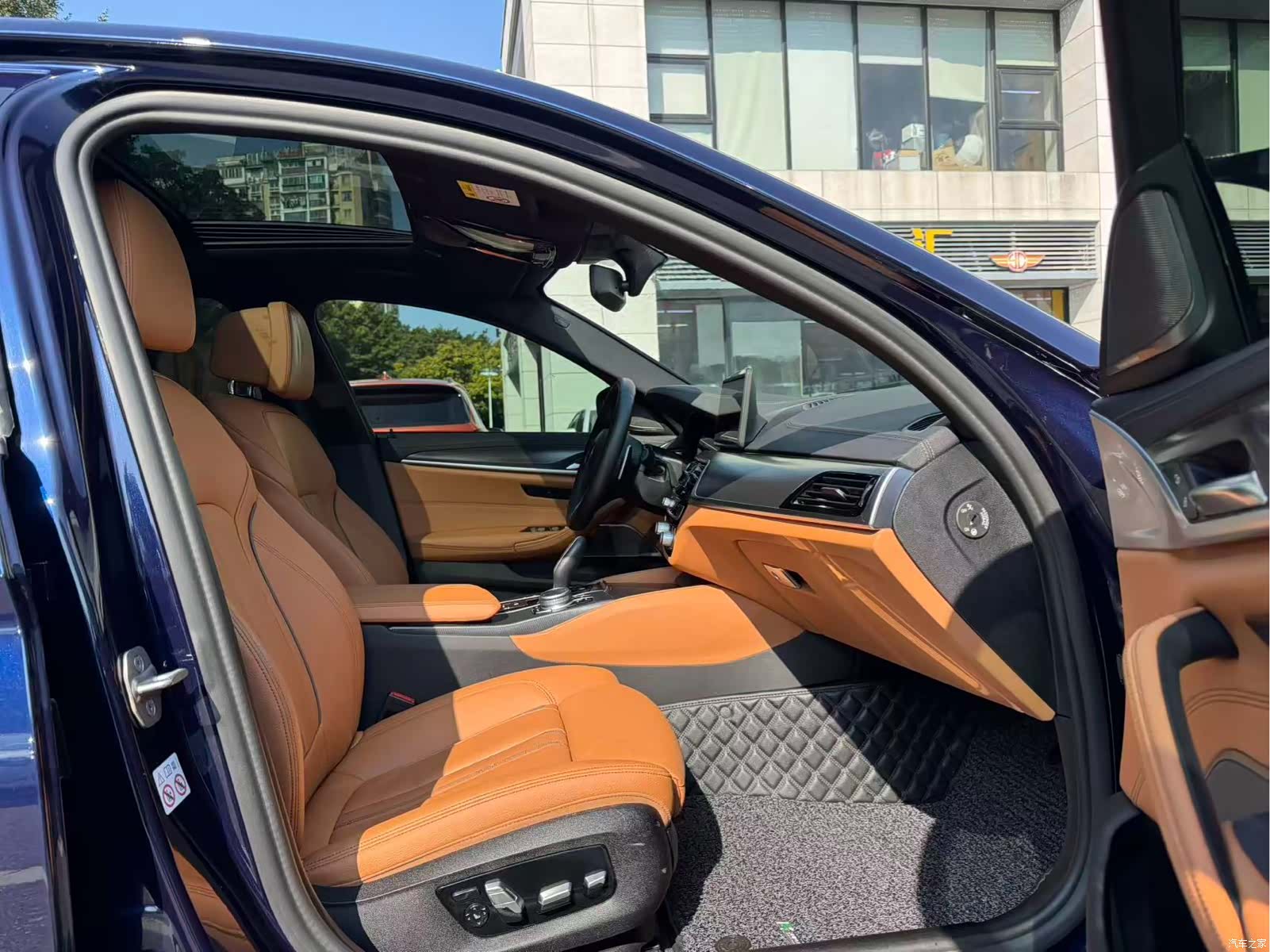 BMW 5 Series, 2022 4