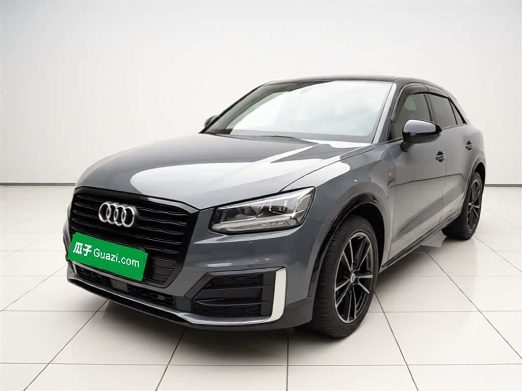 Audi Q2L, 2020 2