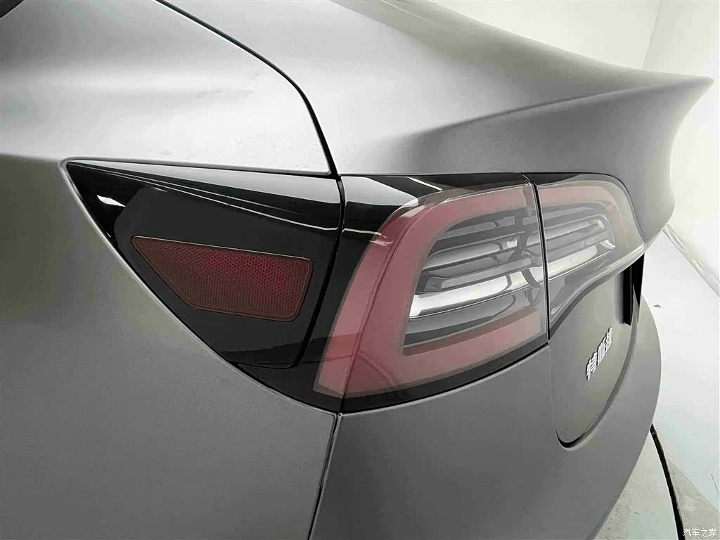 Tesla Model 3, 2021 16