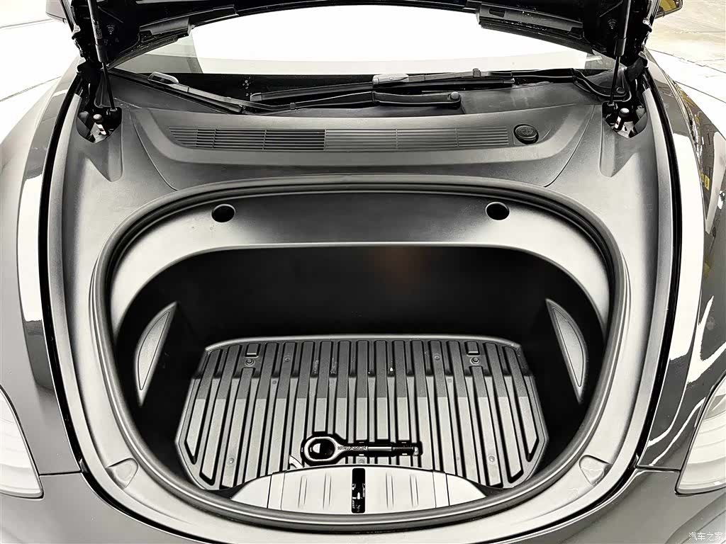 Tesla Model 3, 2021 16