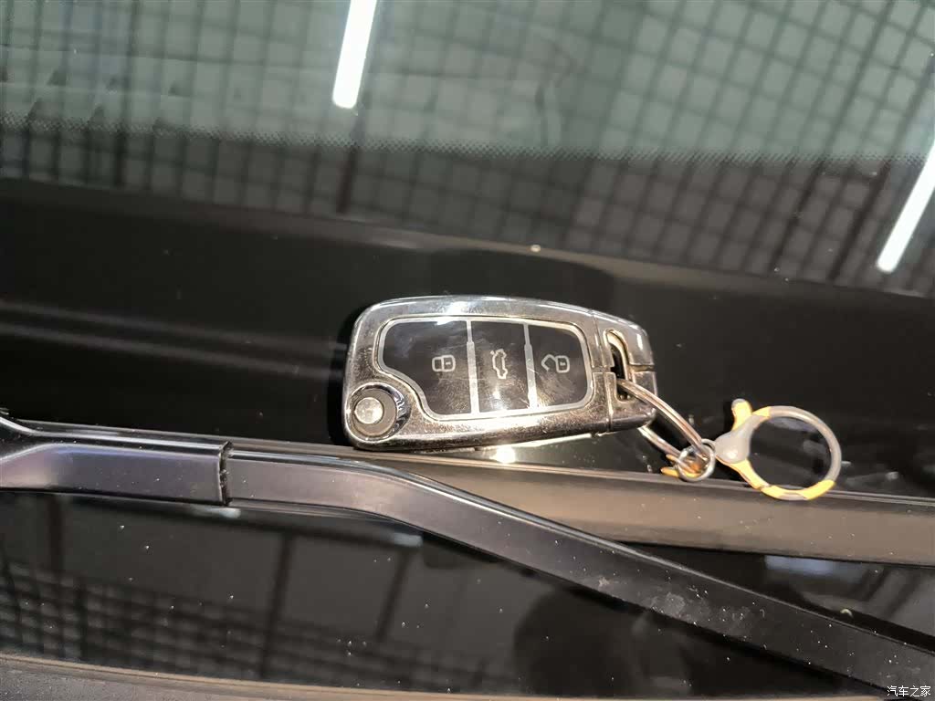 Audi Q3, 2021 9