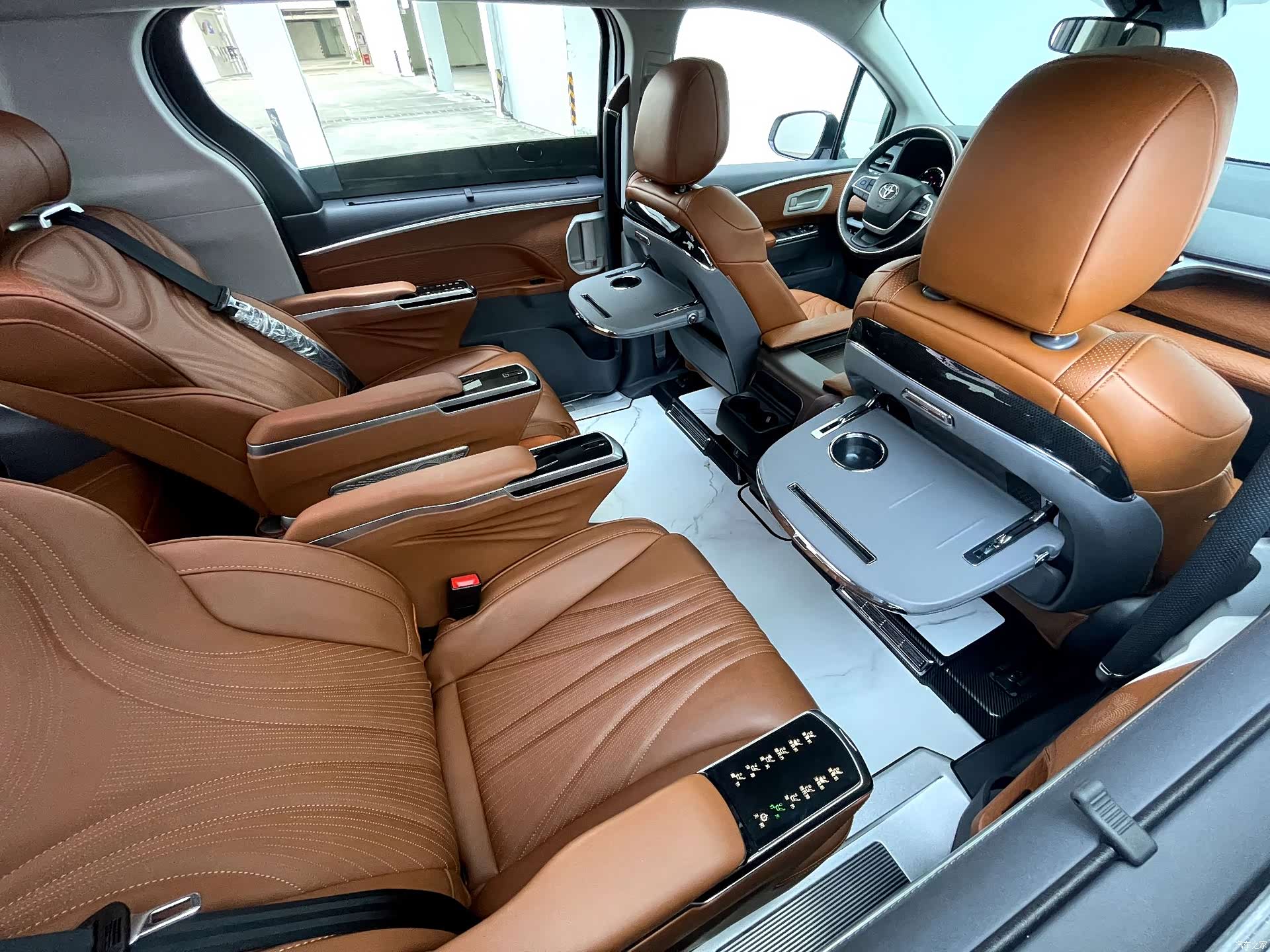 Toyota Sienna, 2024 28