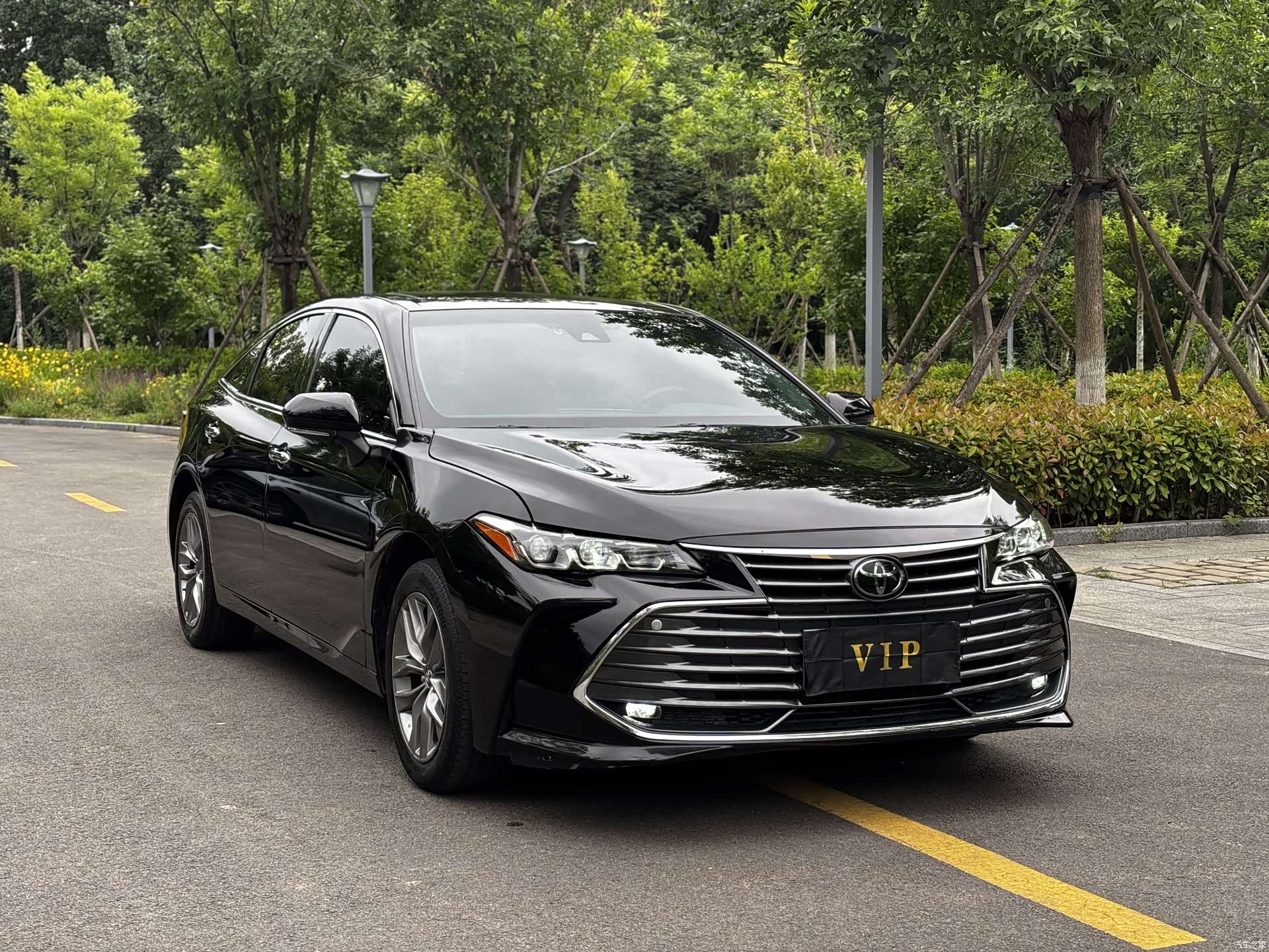 Toyota Avalon, 2020 3
