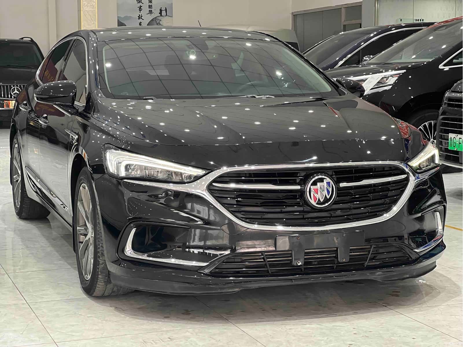 Buick LaCrosse, 2022 3