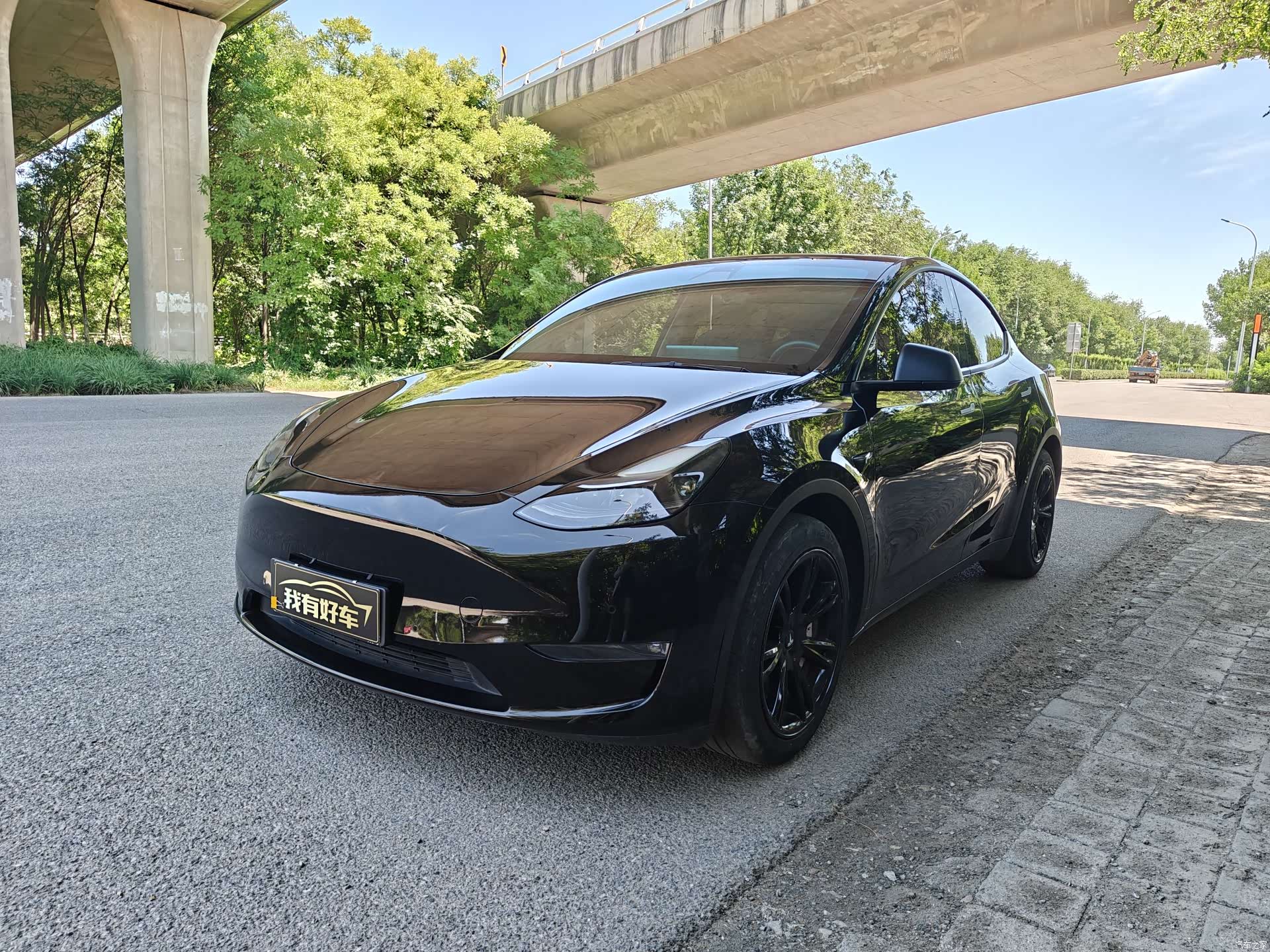 Tesla Model Y, 2021 1