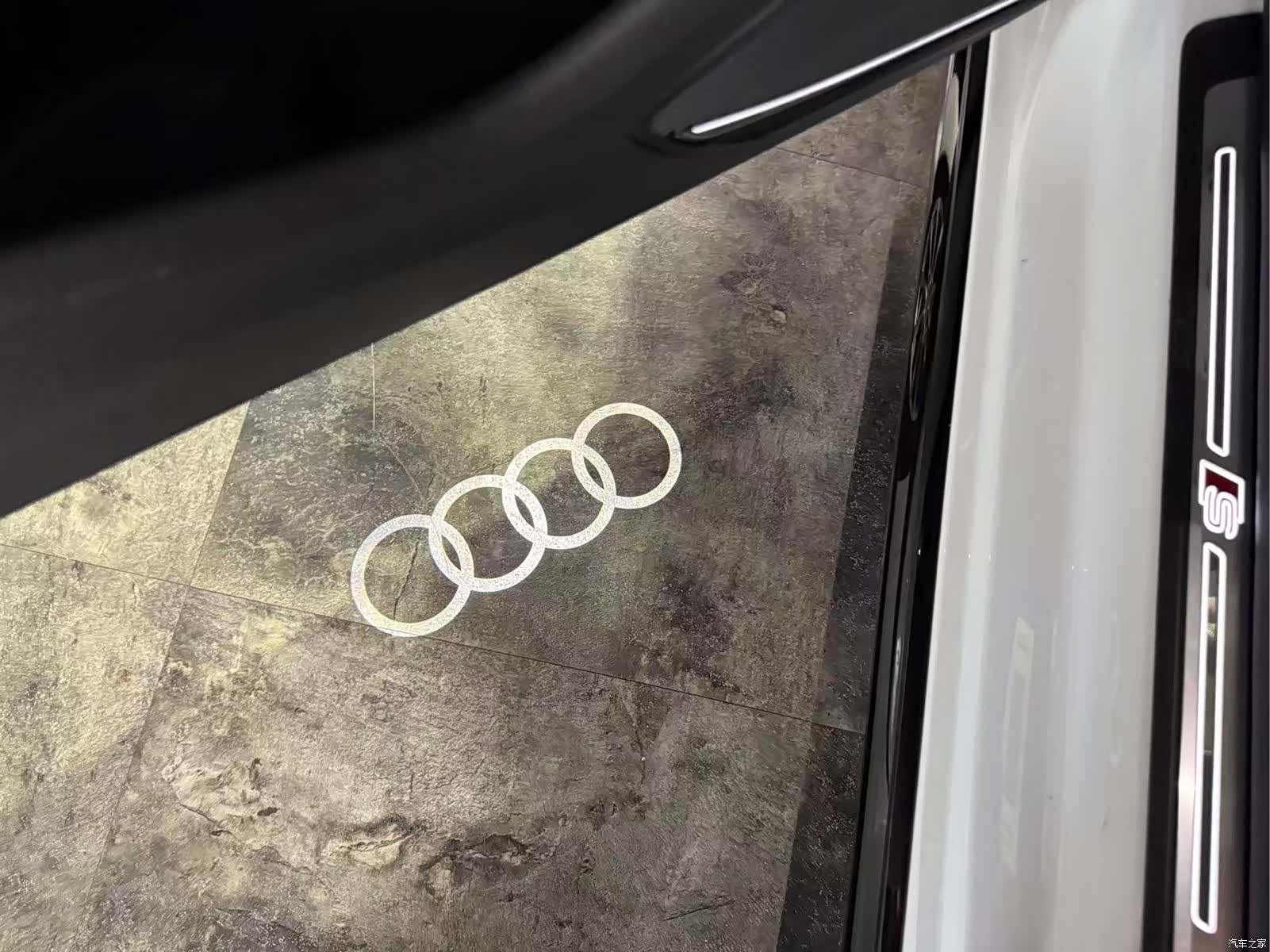 Audi A4L, 2023 9