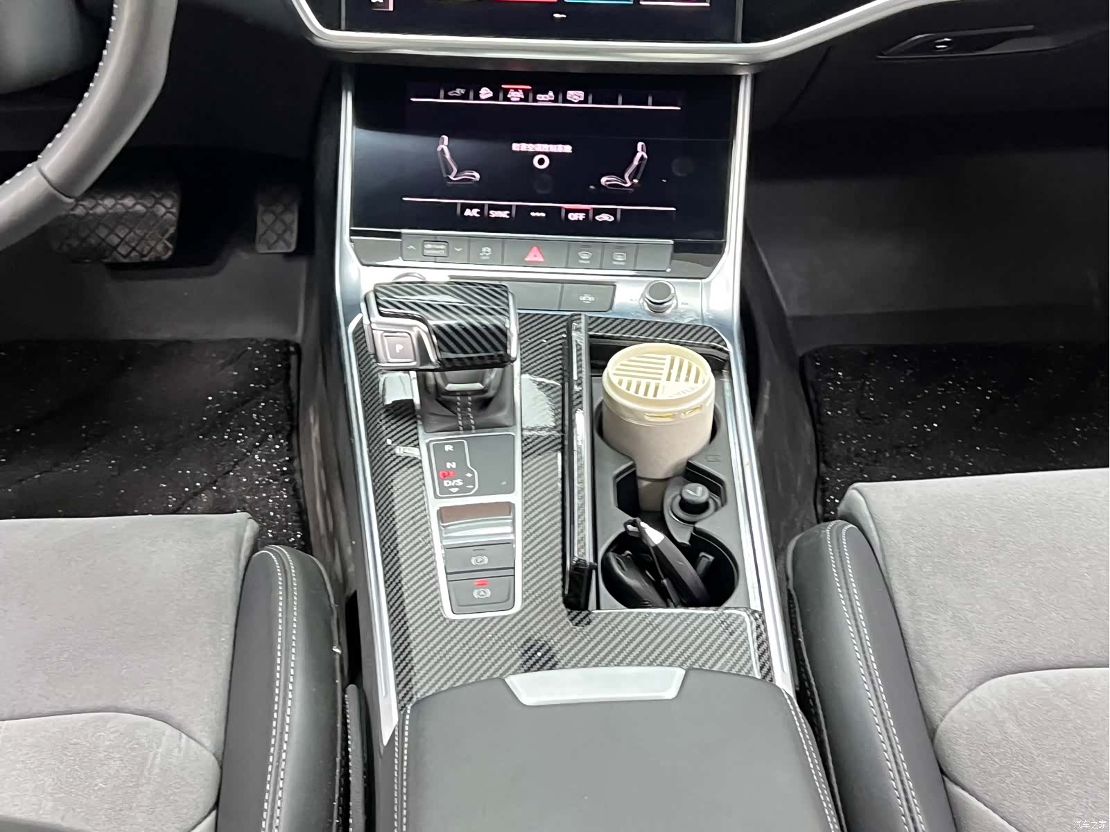 Audi A6L, 2021 25
