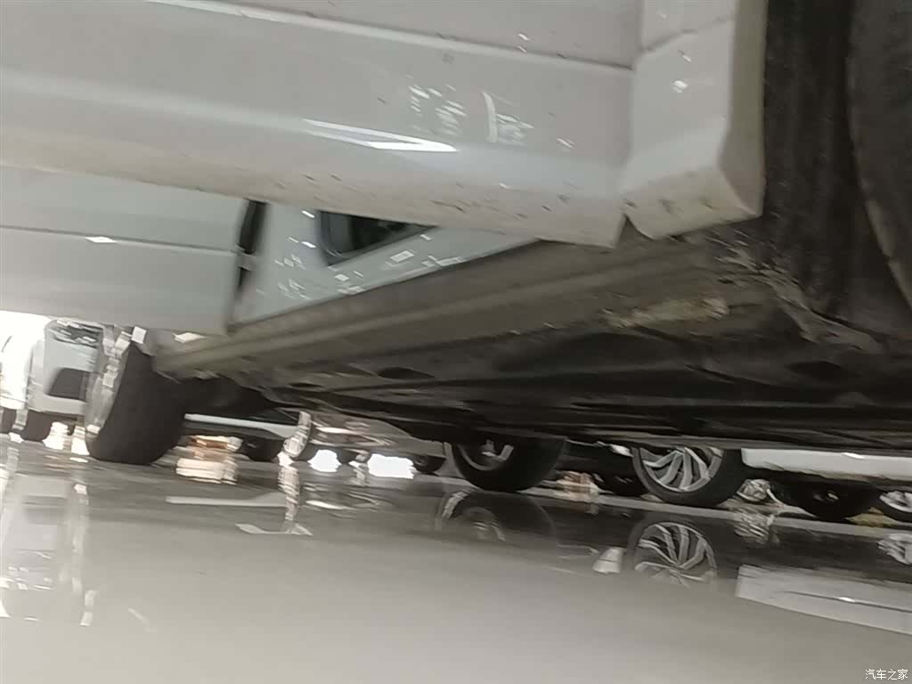 Audi Q2L, 2021 21