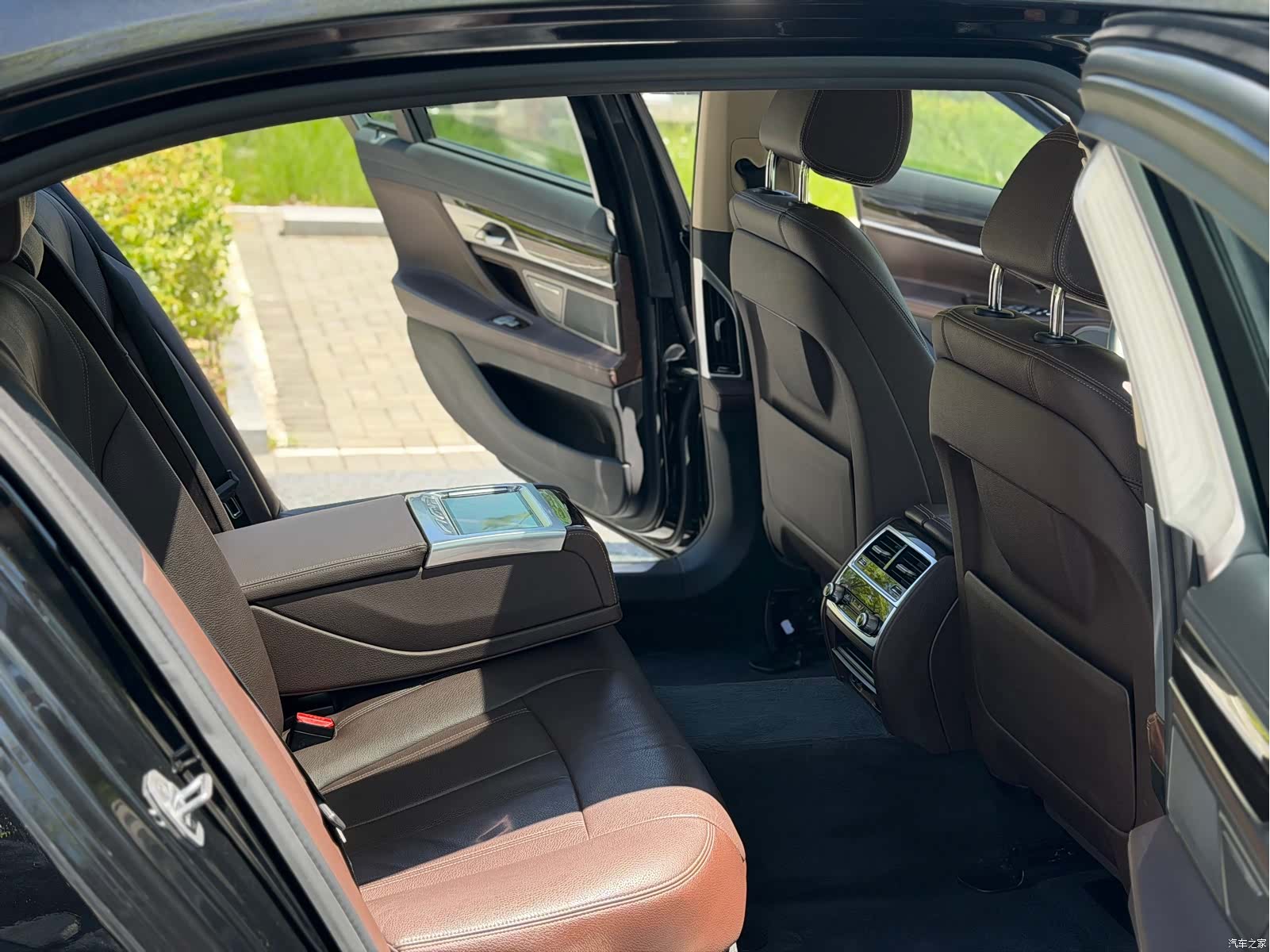 BMW 7 Series, 2016 13