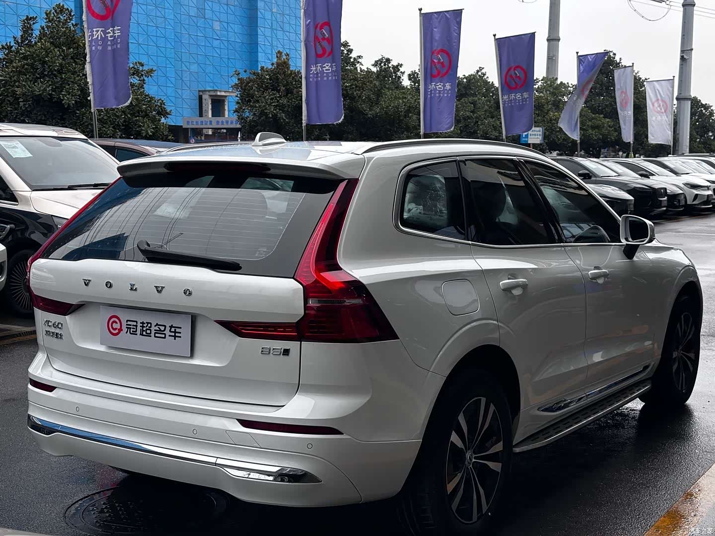 Volvo XC60, 2022 все фото