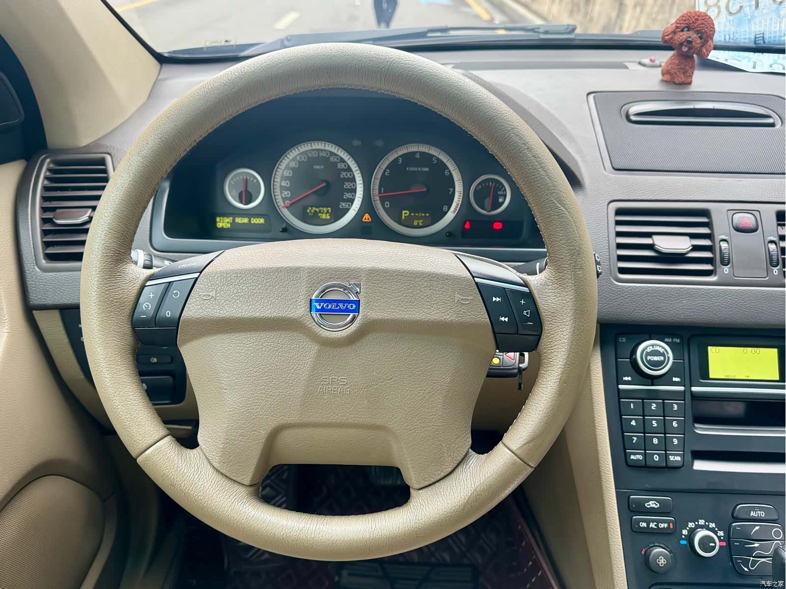 Volvo XC90, 2011 12