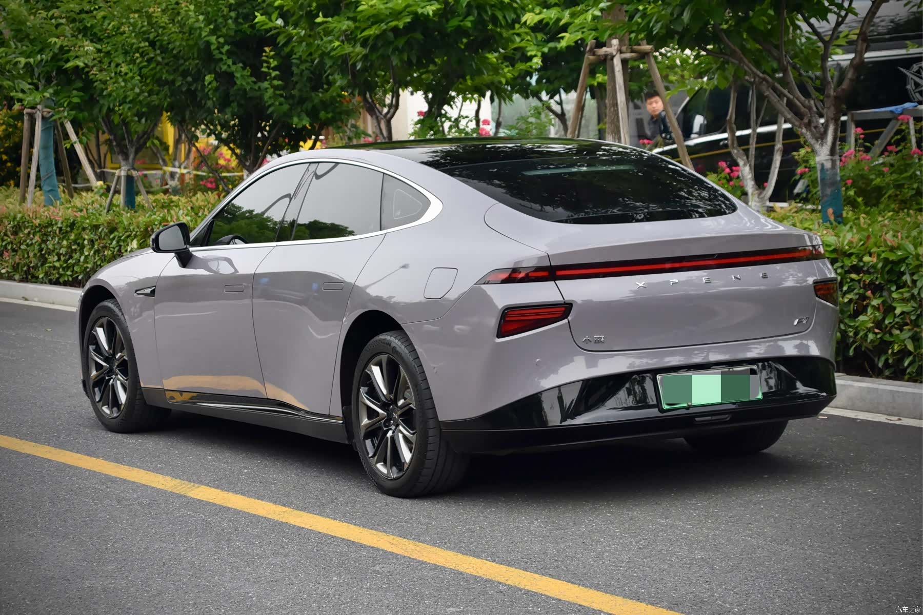 Xpeng P7, 2021 3