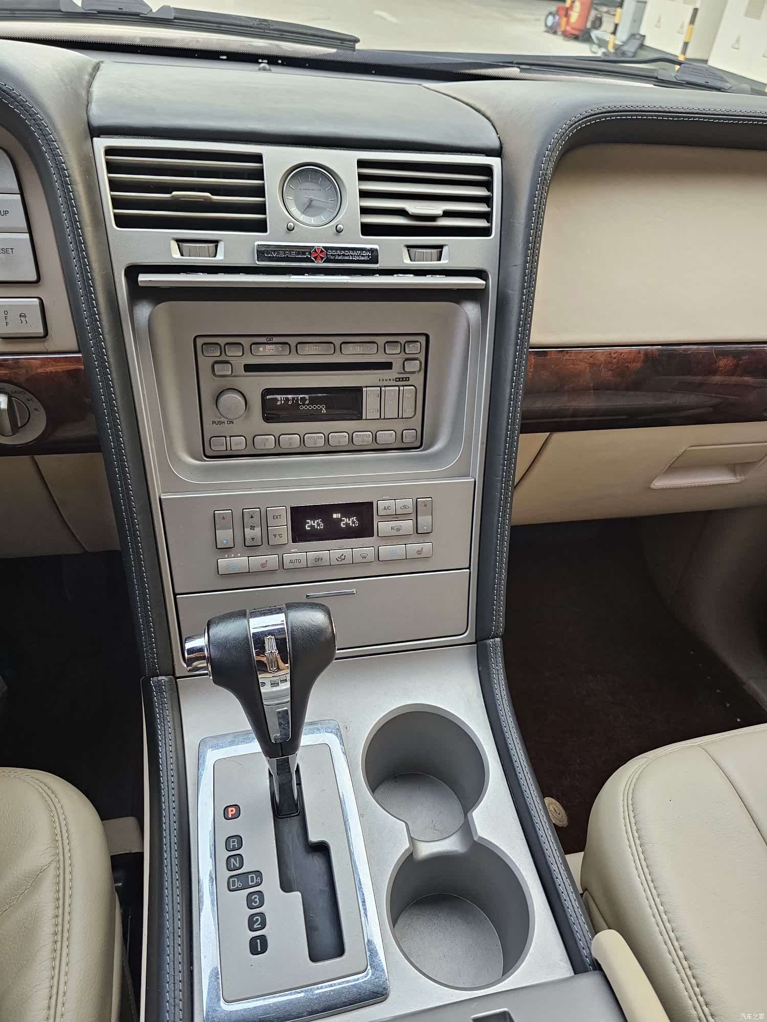 Lincoln Navigator, 2007 19